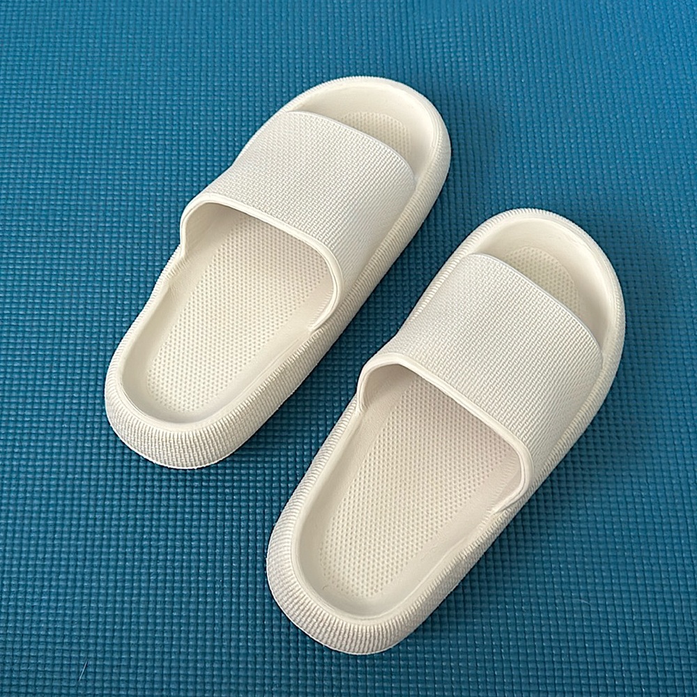 NEW Cloud Slides  - Unisex